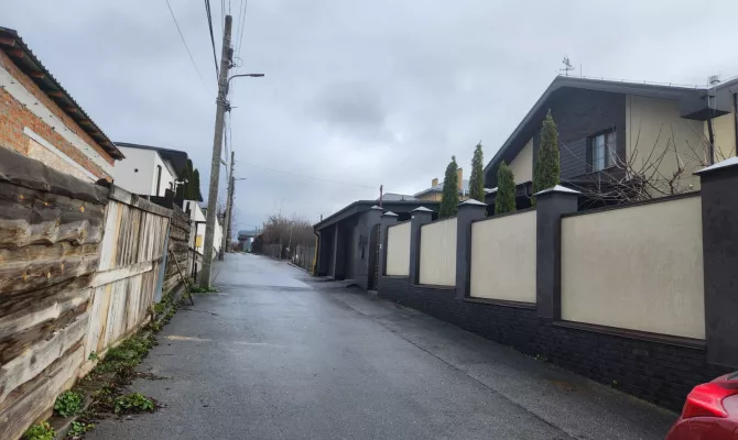 Продаж ділянки у садах за церквою на Павловому Полі | Toprealtor