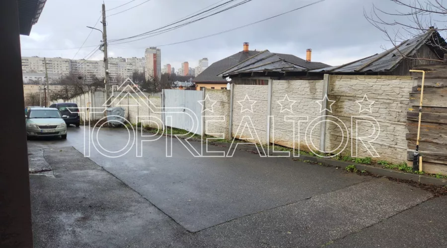 Продаж ділянки у садах за церквою на Павловому Полі | Toprealtor