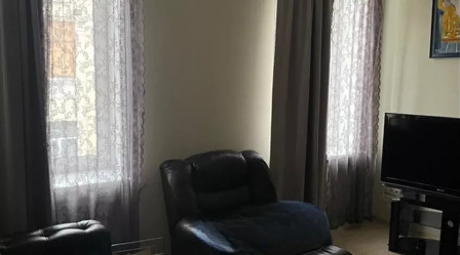 Продаж 3-к квартири в центрі, метро Бекетова | Toprealtor