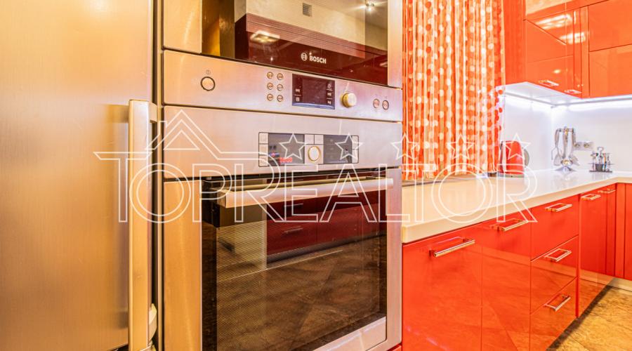 Продаж сучасного будинку в котеджному селищі Флоринка-1 | Toprealtor