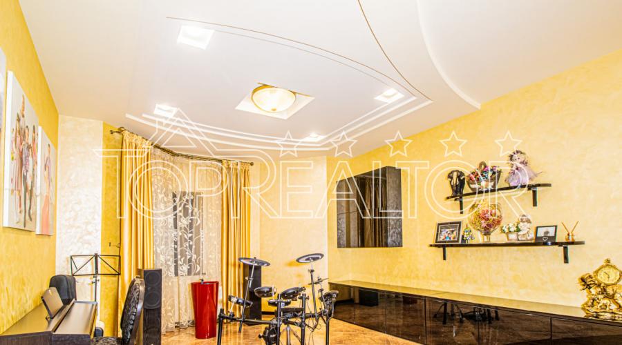 Продаж сучасного будинку в котеджному селищі Флоринка-1 | Toprealtor