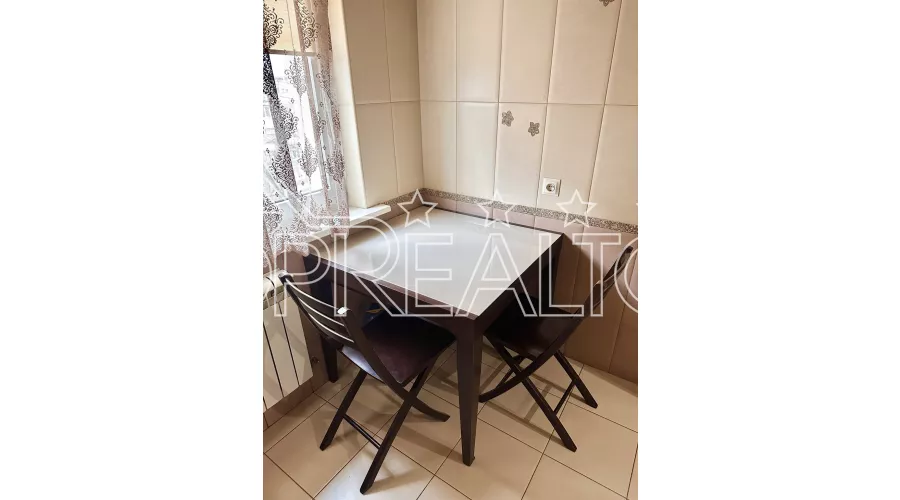 Продаж 2-кімнатної квартири в ідеальному стані на Одеській | Toprealtor