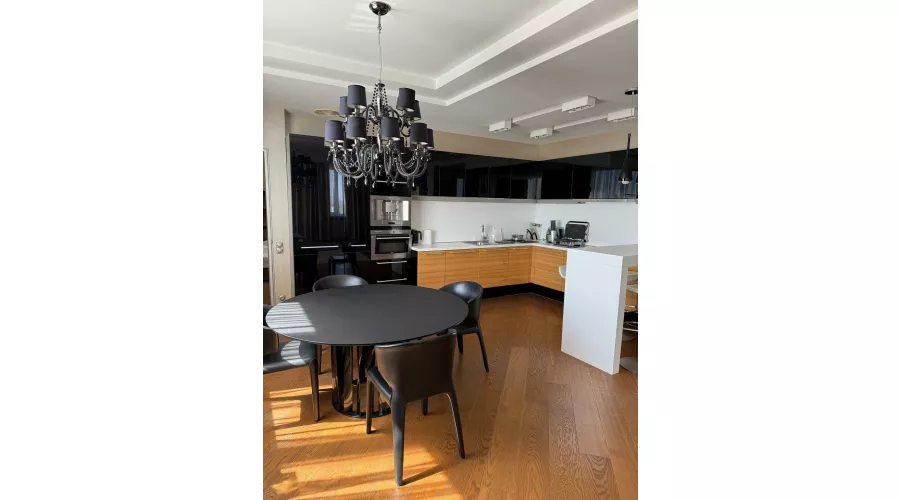 Оренда 4-кімнатної квартири в ЖК «Піонер» | Toprealtor