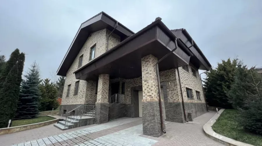 Продажа современного дома в коттеджном посёлке Флоринка-1 | Toprealtor