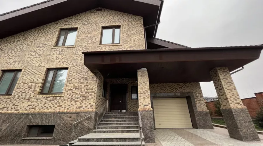 Продажа современного дома в коттеджном посёлке Флоринка-1 | Toprealtor