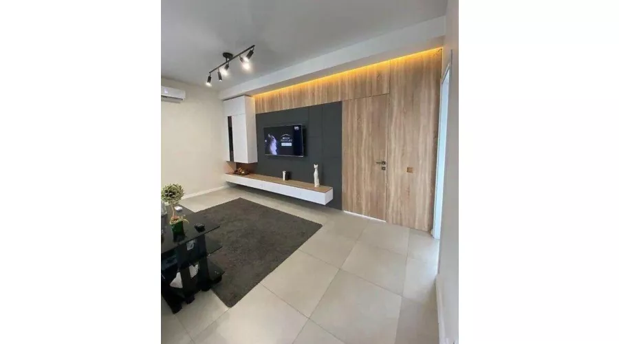 Продаж будинку-дуплекса у районі 23 Серпня | Toprealtor