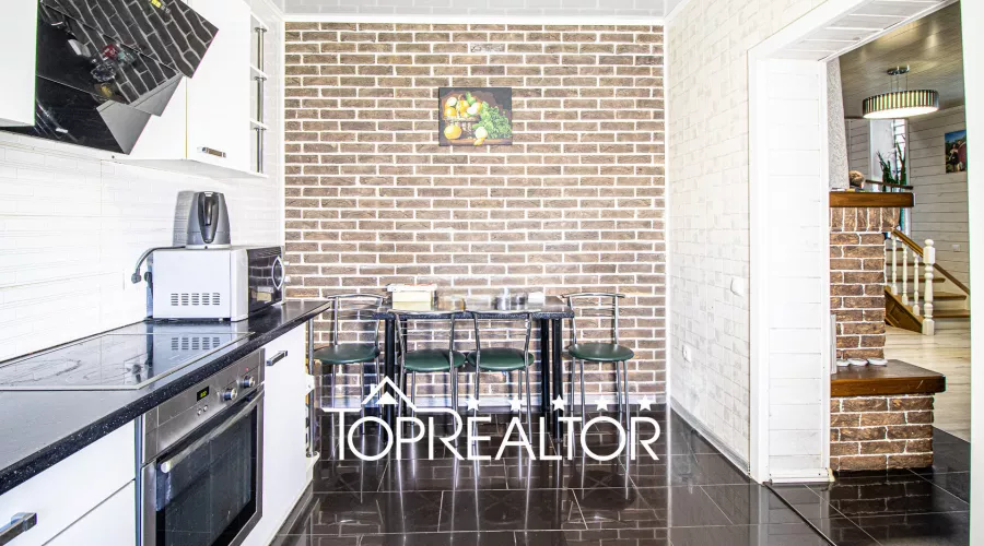 Продаж будинку в м. Зміїв | Toprealtor