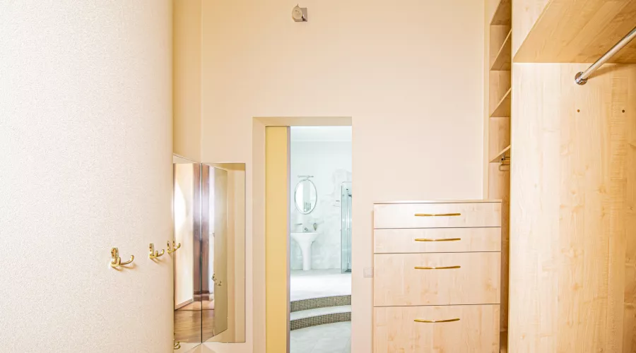 Аренда 3-комнатной квартиры в клубном доме в ЖК «Ярослава Мудрого, 22-А» с паркингом | Toprealtor