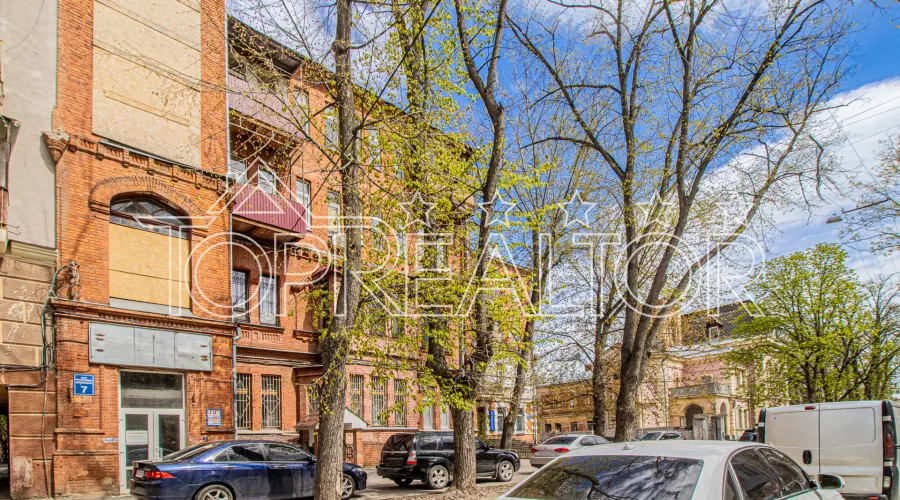 Аренда помещения под офис 90 кв.м. по ул. Максимилиановской | Toprealtor