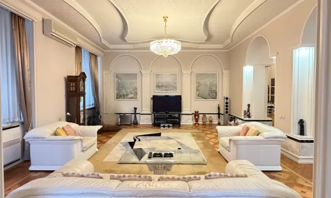Продаж 4-кімнатної квартири на Гоголя, 11 | Toprealtor