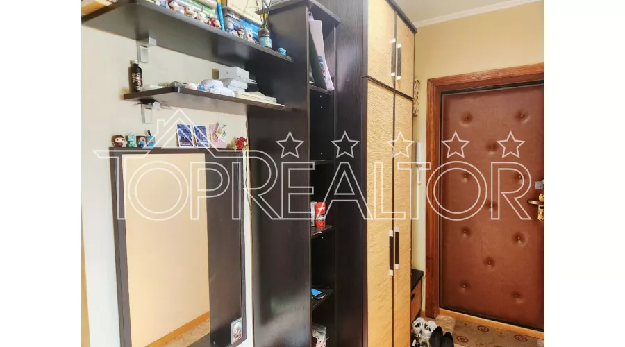 Продажа 1-комнатной квартиры возле м. Дворца Спорта | Toprealtor