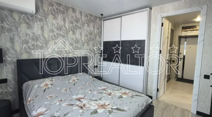 Продажа современной 2-комнатной квартиры (евротрёшка) в ЖК «Гидропарк» | Toprealtor