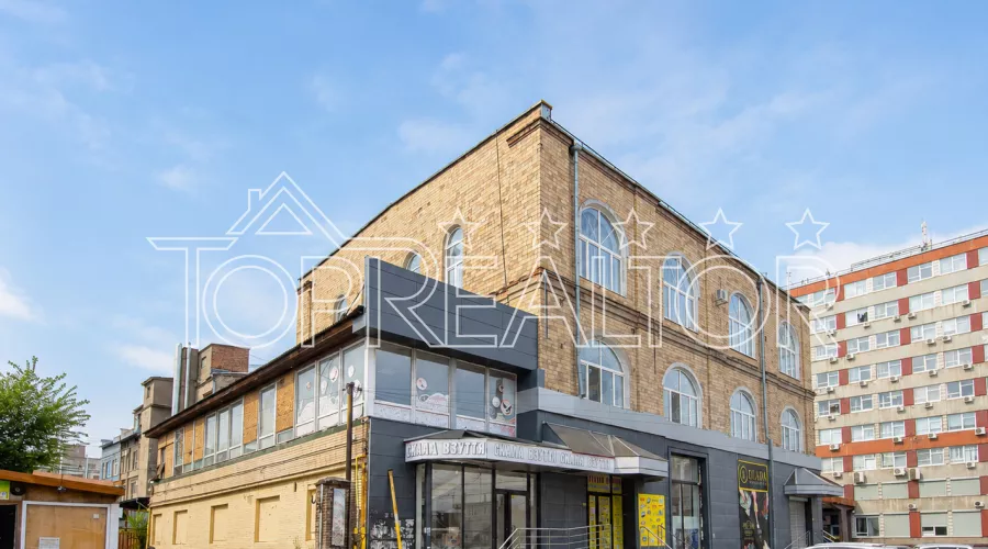 Оренда окремої будівлі | 2 000 м² | Благовіщенський ринок | Toprealtor