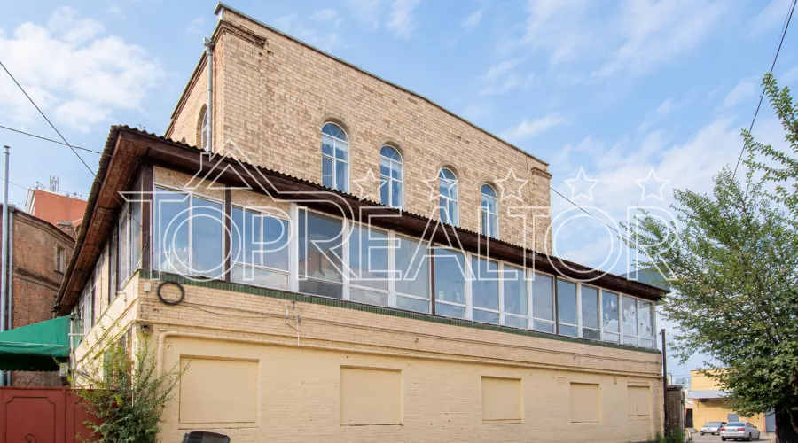 Оренда окремої будівлі | 2 000 м² | Благовіщенський ринок | Toprealtor