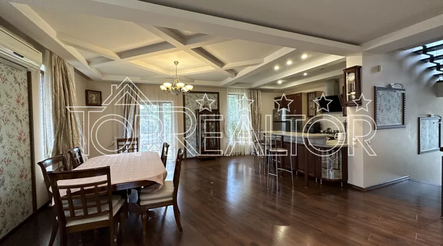 Продажа просторного дома 340 м² в Покотиловке | Toprealtor