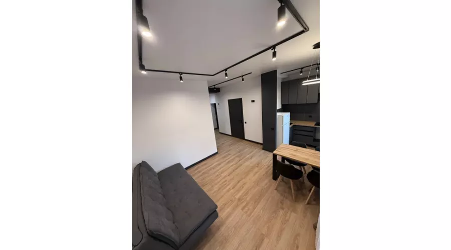 Продажа 2-комнатной квартиры на Чичибабина, 9 | Toprealtor