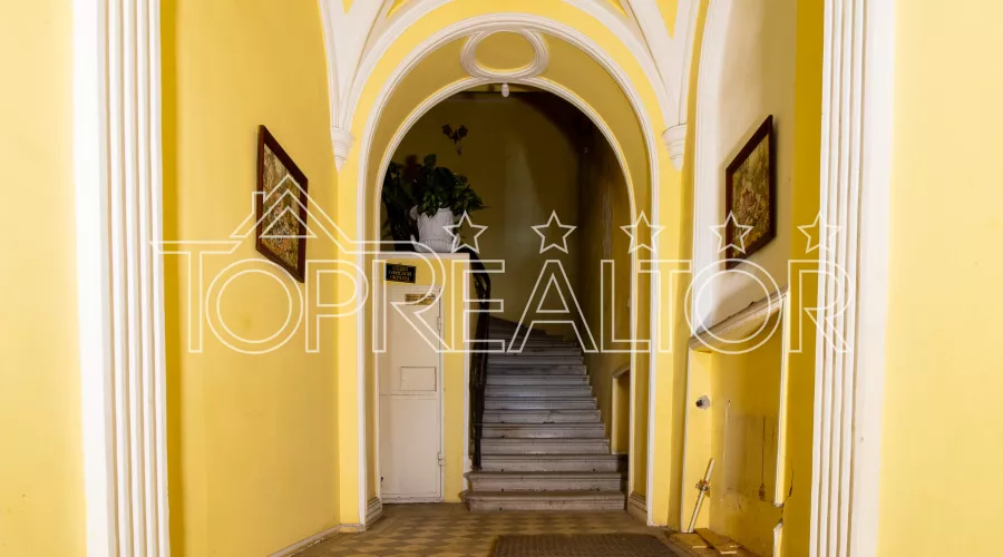 3-поверховий особняк на Сумській | Toprealtor