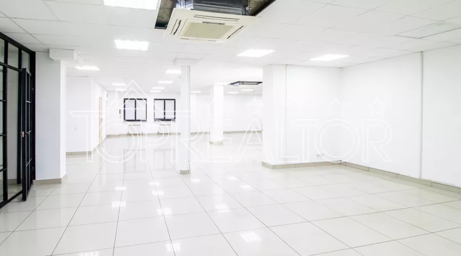 Дворівневе приміщення під офіс | Toprealtor