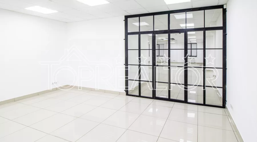 Дворівневе приміщення під офіс | Toprealtor