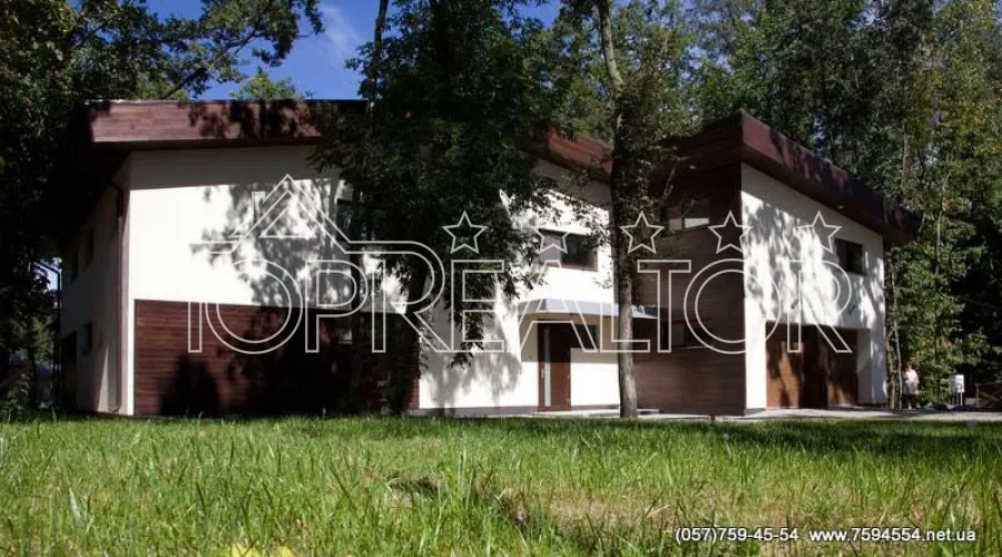 2-поверховий котедж з ремонтом в Парк-Хаусі | Toprealtor