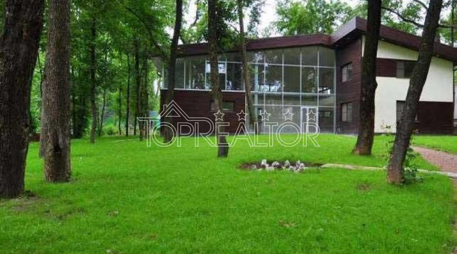 2-х этажный коттедж с ремонтом в Парк-Хаусе | Toprealtor