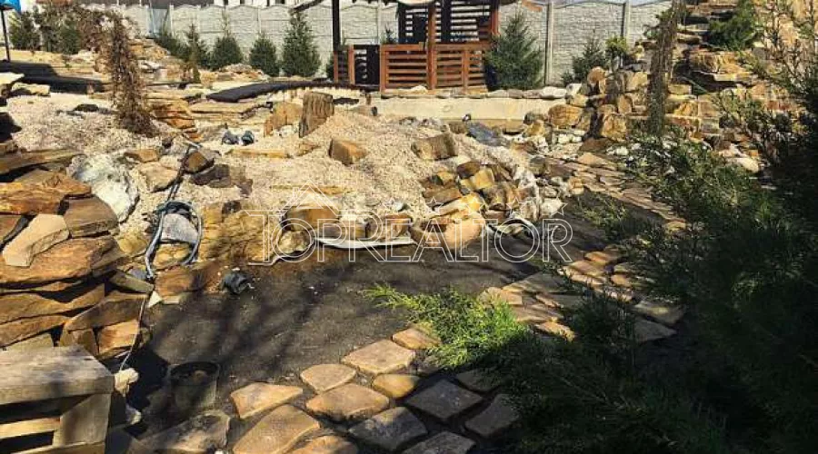 Будинок на Холодній Горі | Toprealtor