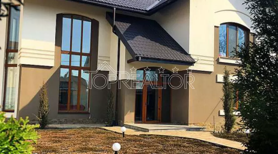 Будинок на Холодній Горі | Toprealtor