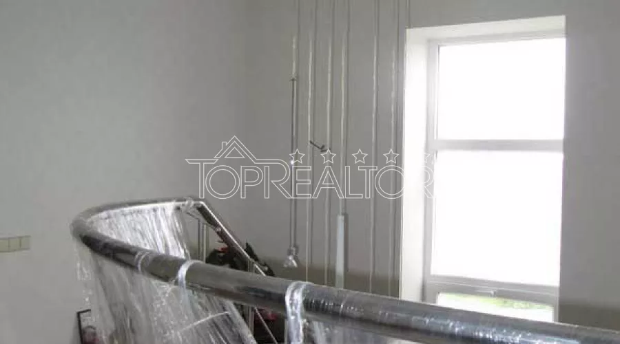 Будинок в селищі Жуковського | Toprealtor