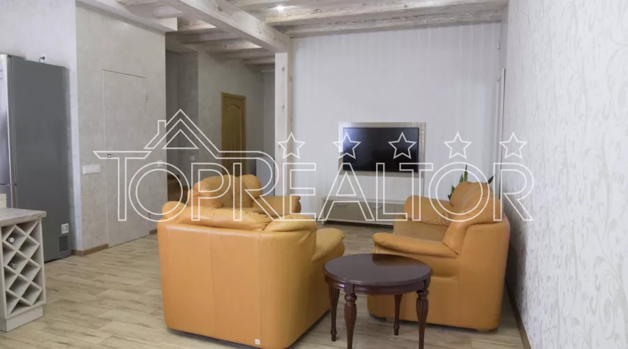 2-поверховий таунхаус з ремонтом на Великій Данилівці | Toprealtor