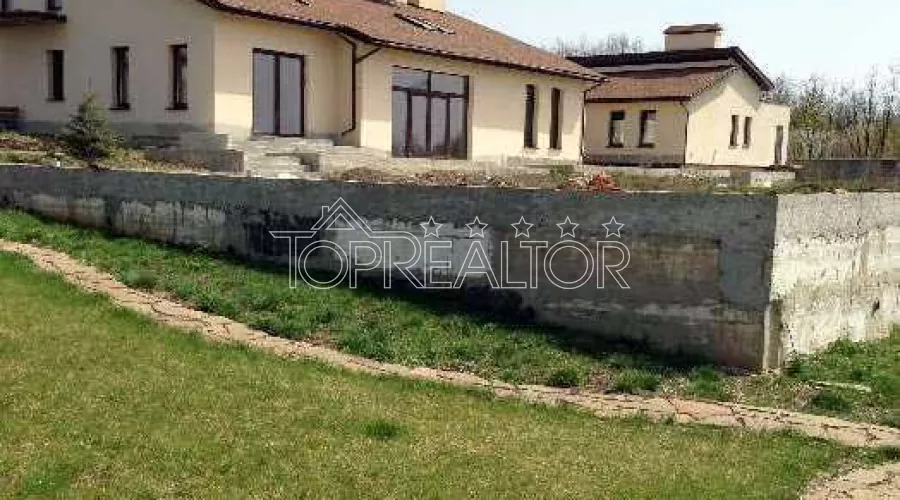 Будинок у Родичах | Toprealtor