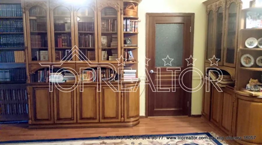 4-поверховий будинок у закритому котеджному селищі на Флоринці-1 | Toprealtor