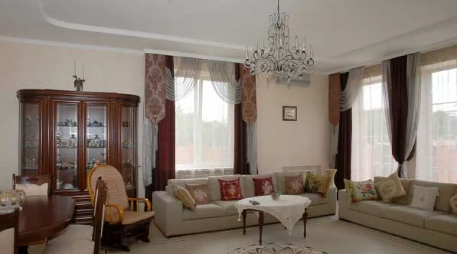 3-поверховий будинок на Холодній Горі | Toprealtor