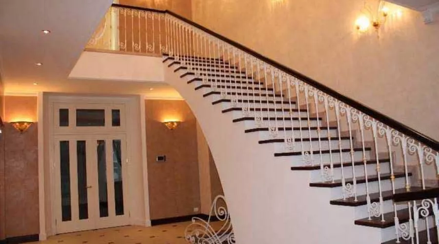 4-поверховий котедж Сокольниках | Toprealtor