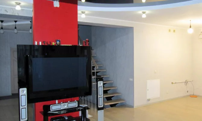 3-поверховий котедж на сел. Жуковського | Toprealtor