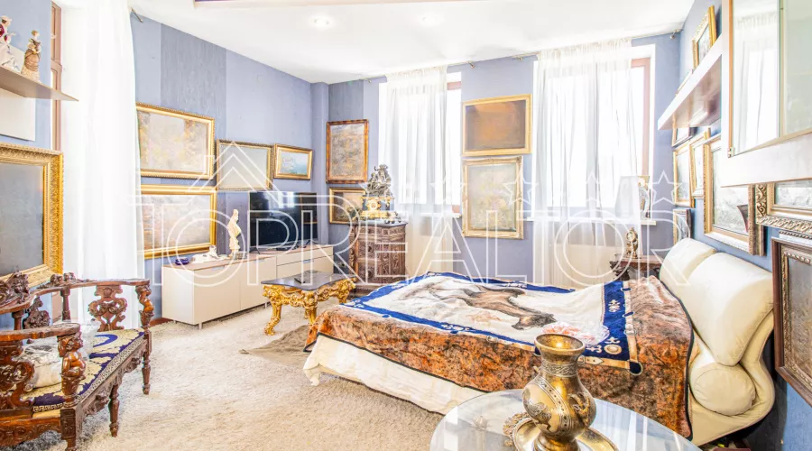 Четырехкомнатная квартира в ЖК «Тёплый Дом» | Toprealtor