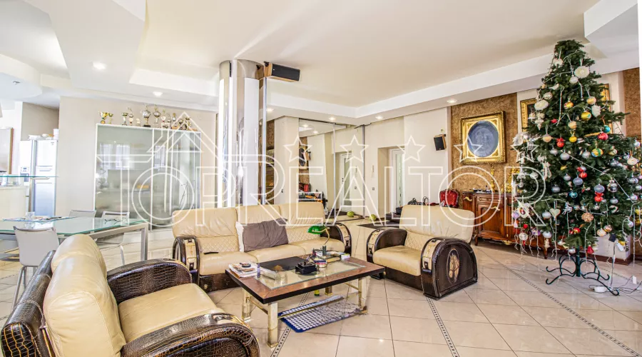 Чотирикімнатна квартира в ЖК Теплий Дім | Toprealtor