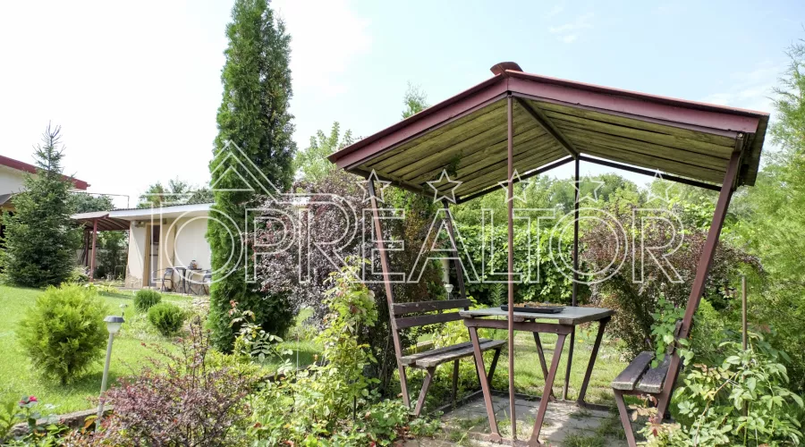 Будинок під дачу на Старому Салтові | Toprealtor