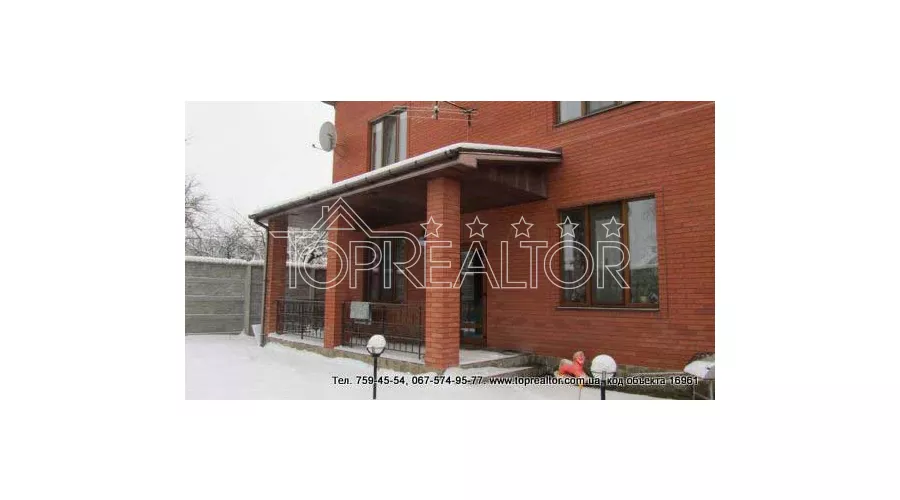 3-поверховий будинок в районі котеджного селища на вул. Робесп'єра | Toprealtor