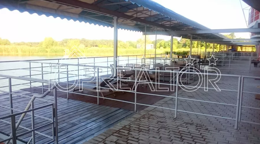 Елінг на Журавлівському водосховищі | Toprealtor