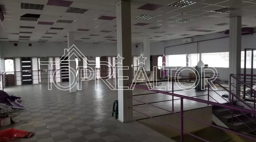 Будівля на Центральному ринку | Toprealtor